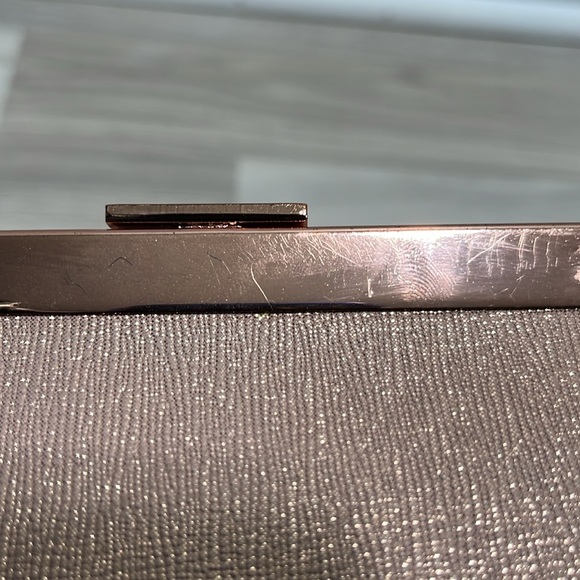 Womens Stylish Elegant Metallic Rose Gold Clutch Formal inside pocket Chic Sleek - Picture 8 of 12